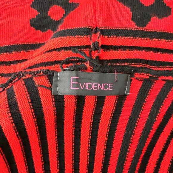 Evidence - Red / Black Cardigan - Picture 6 of 6